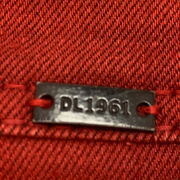 DL1961 Red Jeans. Emma  4way 360 - Picture 5 of 8